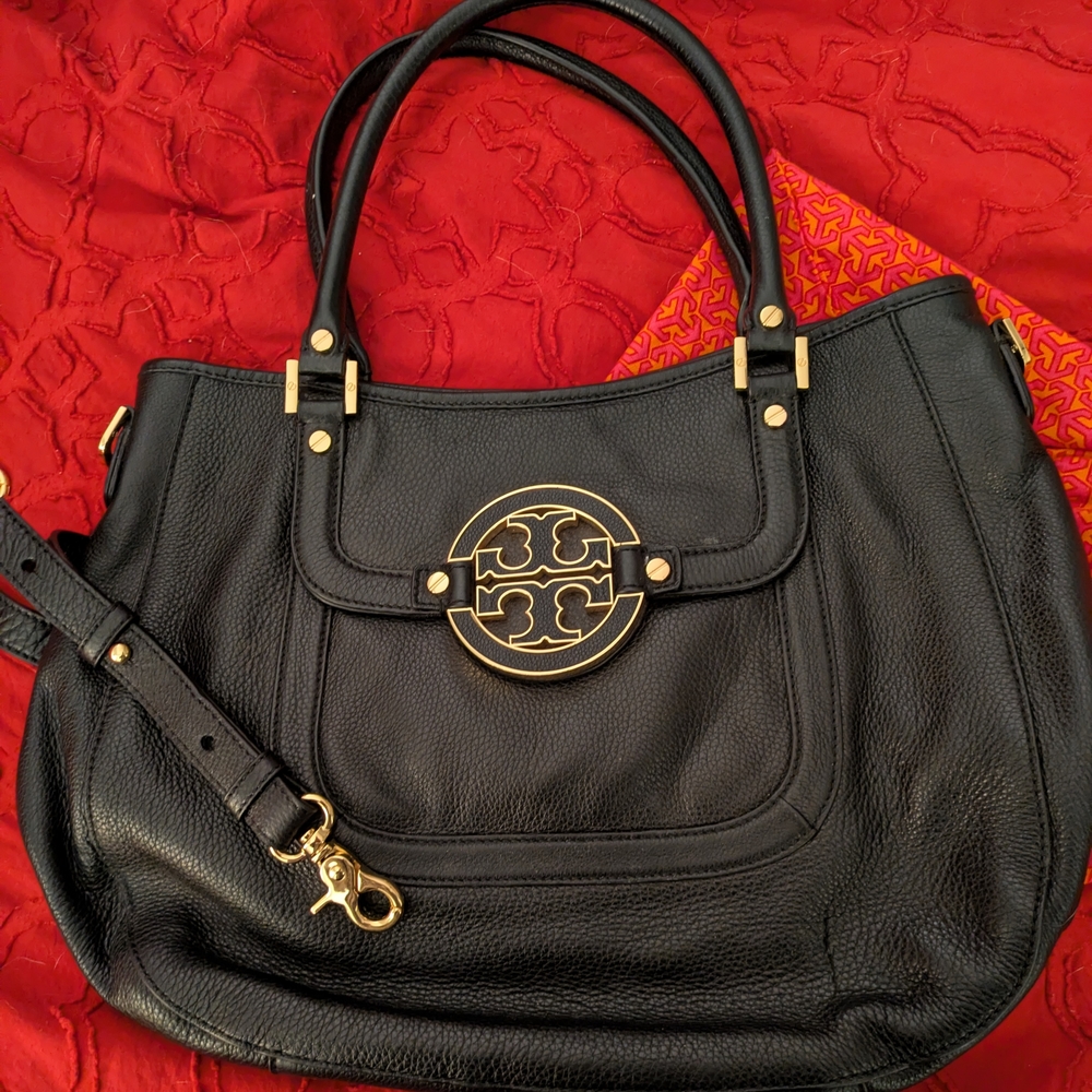Tory Burch Black Leather Handbag